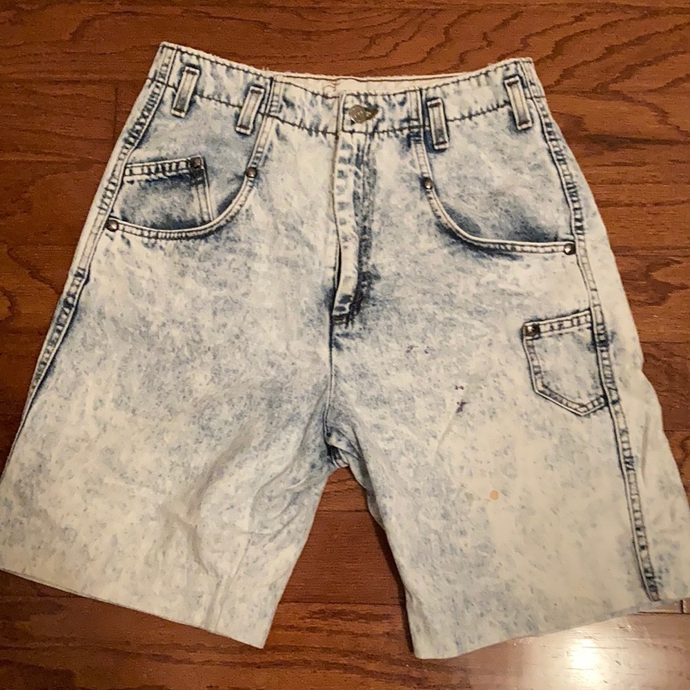 Vintage Levi’s shorts